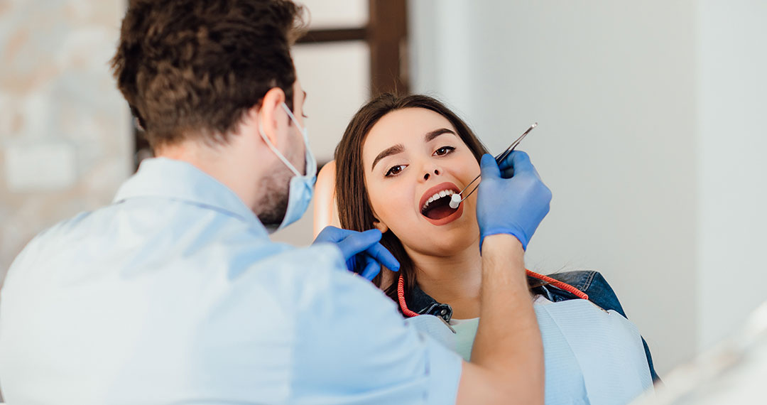 20 Yaş Diş Tedavileri (Gömük Dişler)